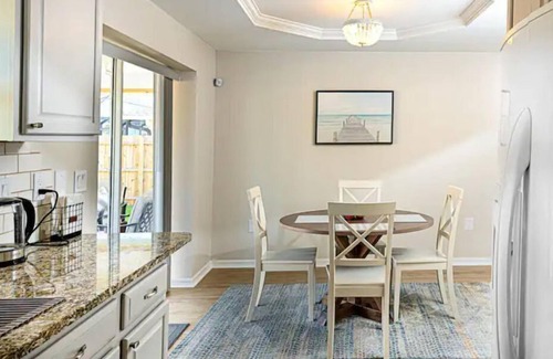 South Venice House | Newly renovated Home with Oasis feel pool in Historic Venice FL