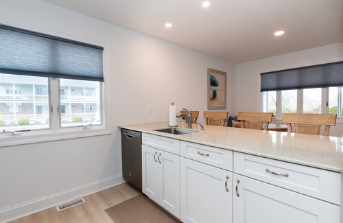 Cape May Condo | Newly renovated in 2024. Short walk to everything Cape May has to offer.
