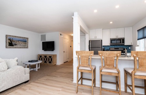 Cape May Condo | Newly renovated in 2024. Short walk to everything Cape May has to offer.