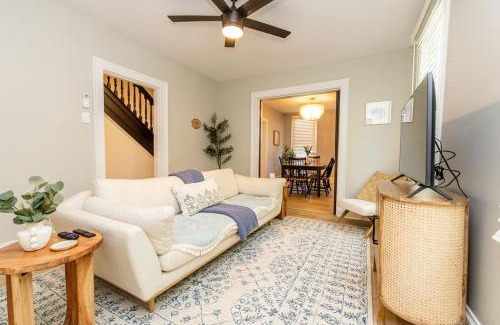 Murray Hill House | Newly Renovated In Dta W Parking