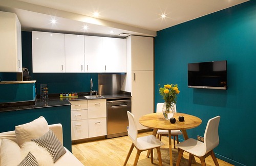 Lourmarin Apartment | Newly renovated Lourmarin luxury apartment.