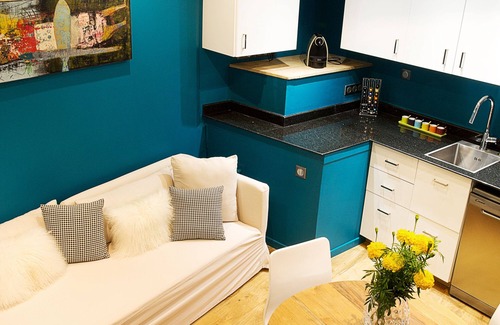 Lourmarin Apartment | Newly renovated Lourmarin luxury apartment.