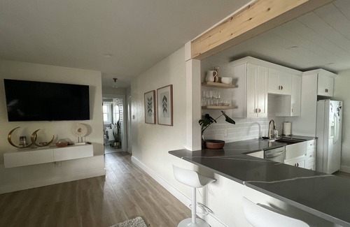 Clermont House | Newly Renovated Modern Home in the heart of Clermont