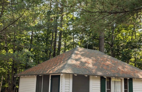 Bar Harbor Cabin | Newly renovated Nested in Pine Trees Cabin 18