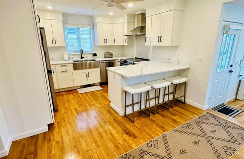 Fifth Ward House | Newly renovated Newport home. Walking distance to all that Newport has to offer!