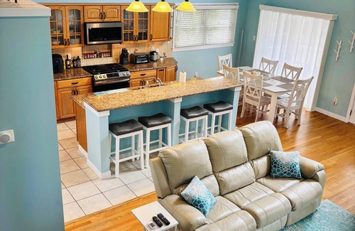 Margate City House | Newly-Renovated, Open-Concept Private Beach House in Margate - Pet-Friendly!