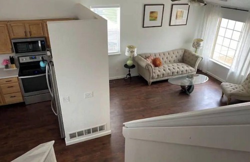 Northglenn House | 🏠 NEWly renovated, Private & Spacious Home