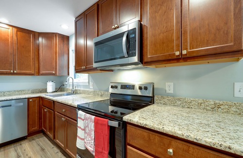 Northwest Raleigh House | Newly Renovated Private Retreat in North Raleigh!