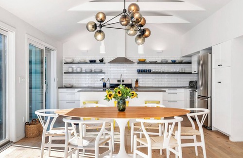 North Sea House | Newly-Renovated Southampton Cottage, Open Floor Plan, Great Room with.