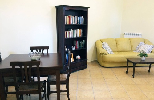 Frascati Apartment | Newly renovated, spacious 1 bed apartment