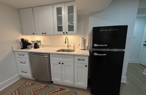Petworth Apartment | Newly renovated studio with private entrance in Petworth, DC