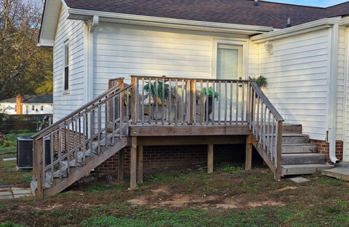 Taylors Apartment | Newly Renovated Studio, a home away from home, Greenville/Greer, safe quiet nbhd