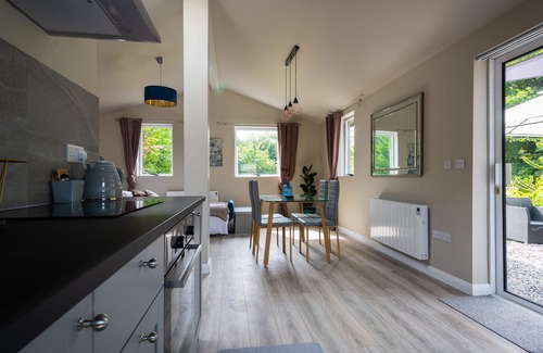Dawros Apartment | Newly renovated, stylish Self-Catering Apartment