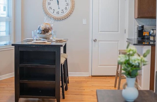 Dearborn House | Newly Renovated Townhouse on a Tranquil Street