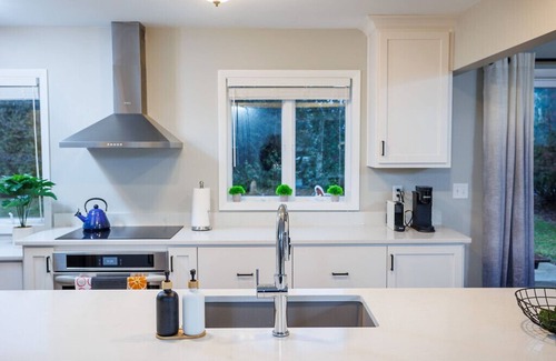 Baileys Harbor Cottage | Newly Renovated, Downtown Baileys Harbor-walking distance to marina!