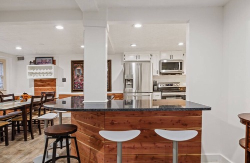 Hendersonville House | Newly Renovated Home North of Nashville