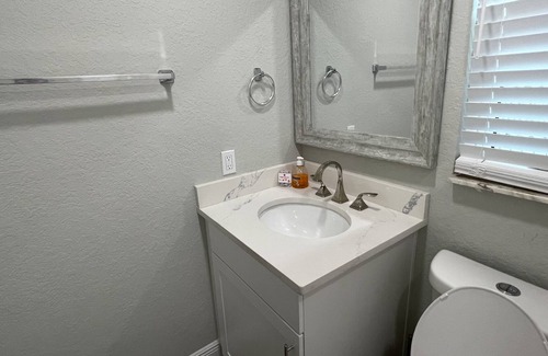 Flor-a-mar House | Newly renovated canal home w/ hot tub and dock