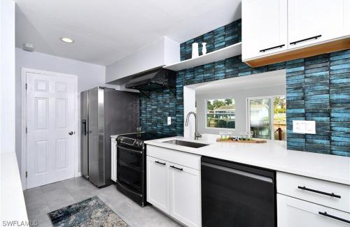 Fort Myers House | Newly Renovated Home on Canal - Fishing and boating friendly