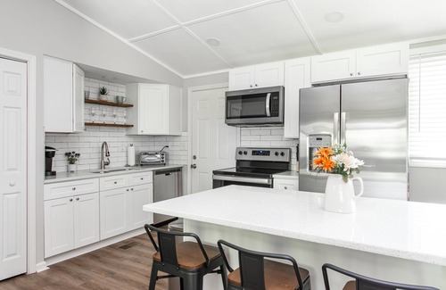 Woodstock House | Newly Renovated Woodstock Cottage - Great location- Pet Friendly