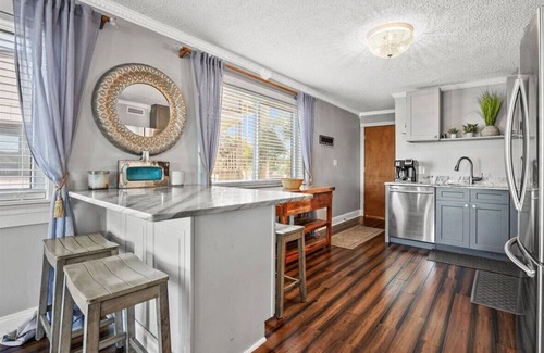 North Myrtle Beach Condo | Newly Updated Family Friendly Waterfront Condo With Great Views And Beach Access