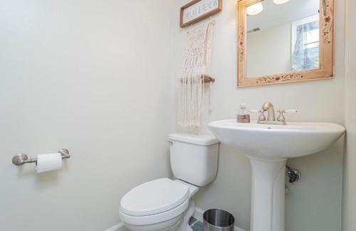 Cary House | Newly Updated 3 Bedroom Townhome in Heart of Cary