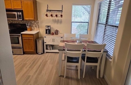 Tucson Condo | Newly updated comfort in the desert foothills. Perfect hiking area.