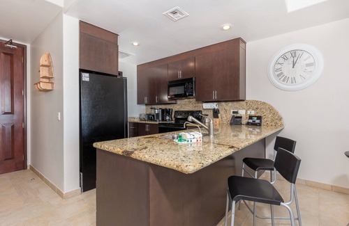 Puerto Penasco Condo | Newly Updated Las Palomas 2BR/2Bath w/bonus area- Ocean Front Cristal - Phase 1