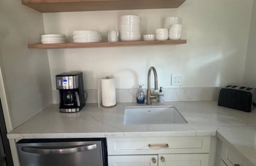 Lake Almanor Country Club House | Newly updated 4-bedroom house with AC, WiFi in serene Lake Almanor Country Club