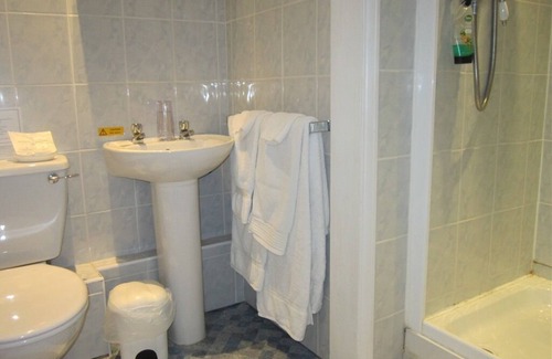 Sudbury Bed & Breakfast | Newmans Hall