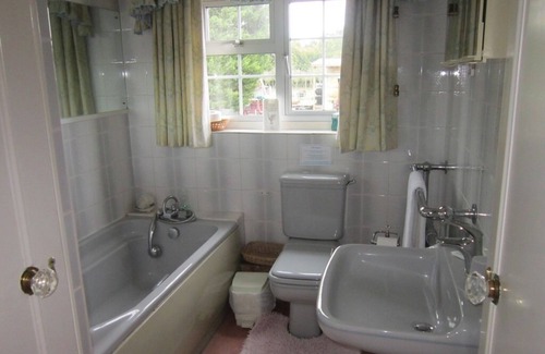 Sudbury Bed & Breakfast | Newmans Hall
