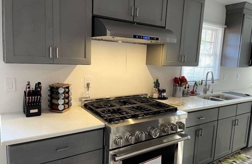 Newnan House | Newnan GetawaynnSharennSave