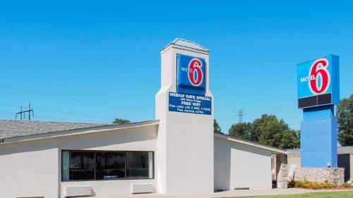 Central Newport News Hotel | Newport News, VA
