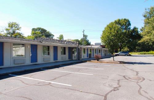 Central Newport News Hotel | Newport News, VA