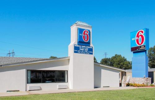 Central Newport News Hotel | Newport News, VA