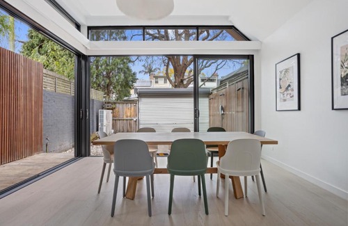 Newtown House | Newtown Haven