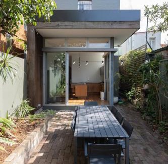 Newtown House | Newtown Terrace House Oasis