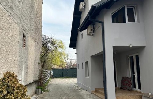 Calea Sever Bocu House | Next Residence