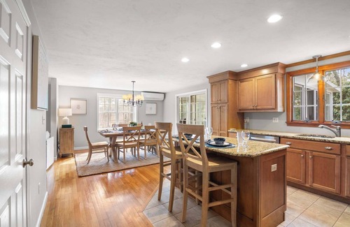 Harwich House | Next to Bike Trail, Thompson Field, Dog Friendly!