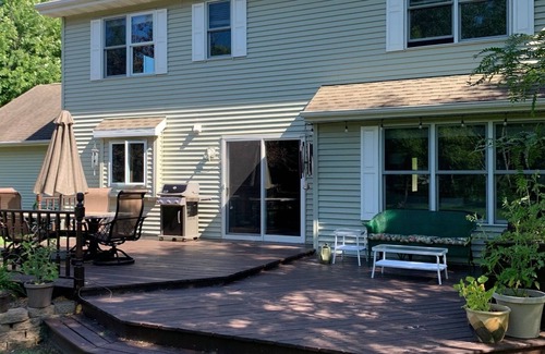 Oshkosh House | NFL Draft-Just 50 miles from Green Bay with easy access to US HWY 41