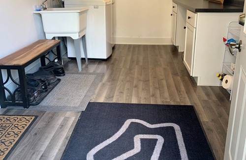 Elkhart Lake House | NFL Draft, Road America and near beautiful downtown Elkhart Lake