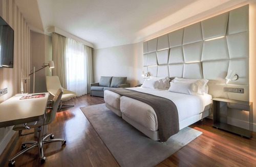 Recoletos Hotel | NH Collection Madrid Colón
