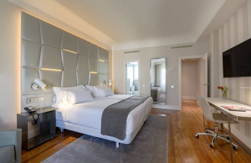 Recoletos Hotel | NH Collection Madrid Colón