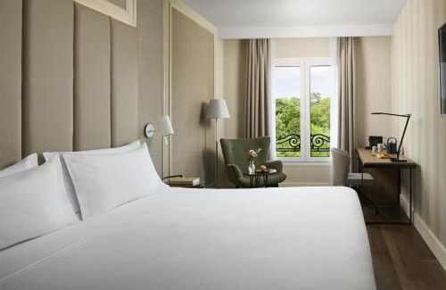 Golden Triangle of Art Hotel | NH Madrid Nacional