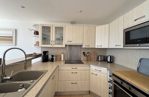 Ajaccio House | nHouse with sea view in a residence including a pool, 5 mn walk from the beach.
