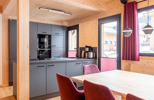 Sankt Lorenzen ob Murau Ski Chalet | Nice chalet with hot tub