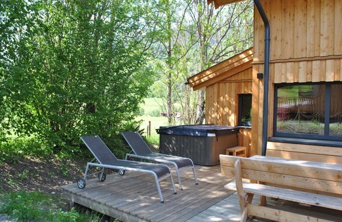 Sankt Lorenzen ob Murau Ski Chalet | Nice chalet with hot tub