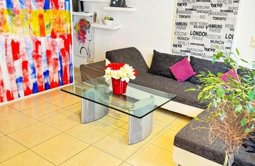 Bretzenheim Apartment | Ni Va Li