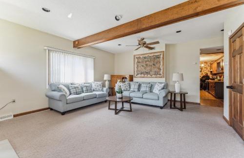 Niagara Falls House | Niagara Falls Getaway- Perfect Place to Unwind home