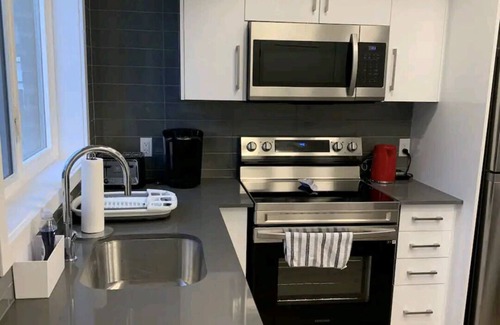 Niagara Falls Condo | Niagara Rooftop Getaway!