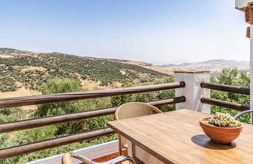 Antequera House | Nice home in Villanueva de la Concepcion